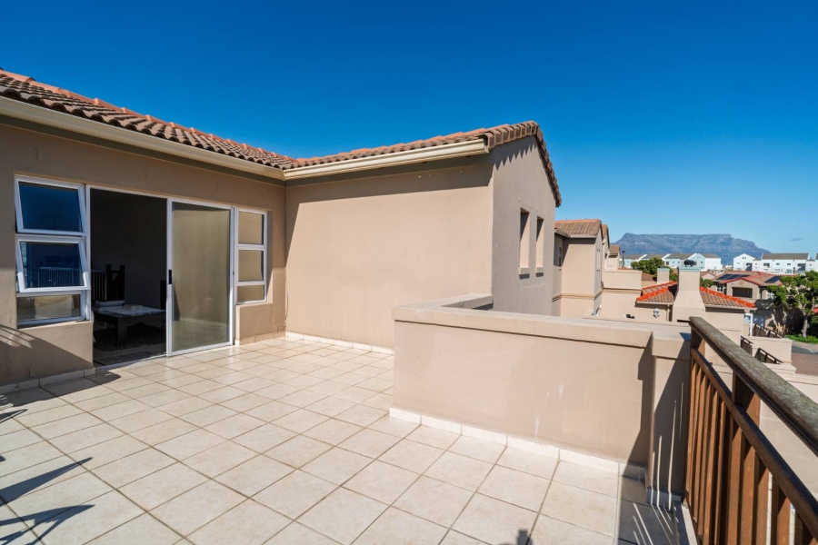 3 Bedroom Property for Sale in Royal Ascot Western Cape
